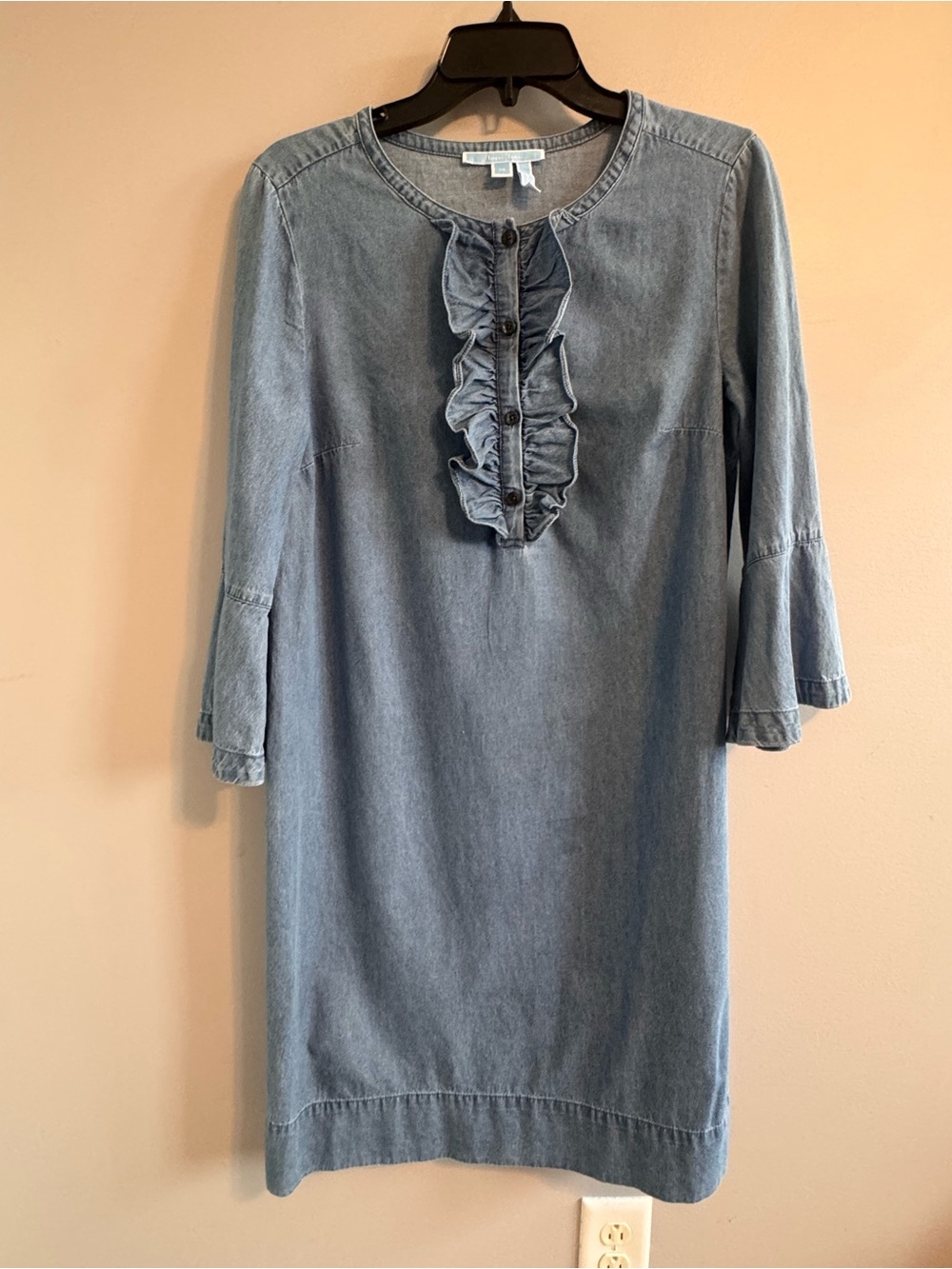 Draper James Chambray Ruffle Front Bell Sleeve Shift Dress Size 10